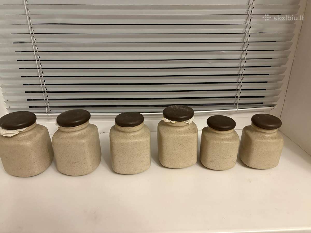 Keramikiniai indai prieskoniams/biriems produktams