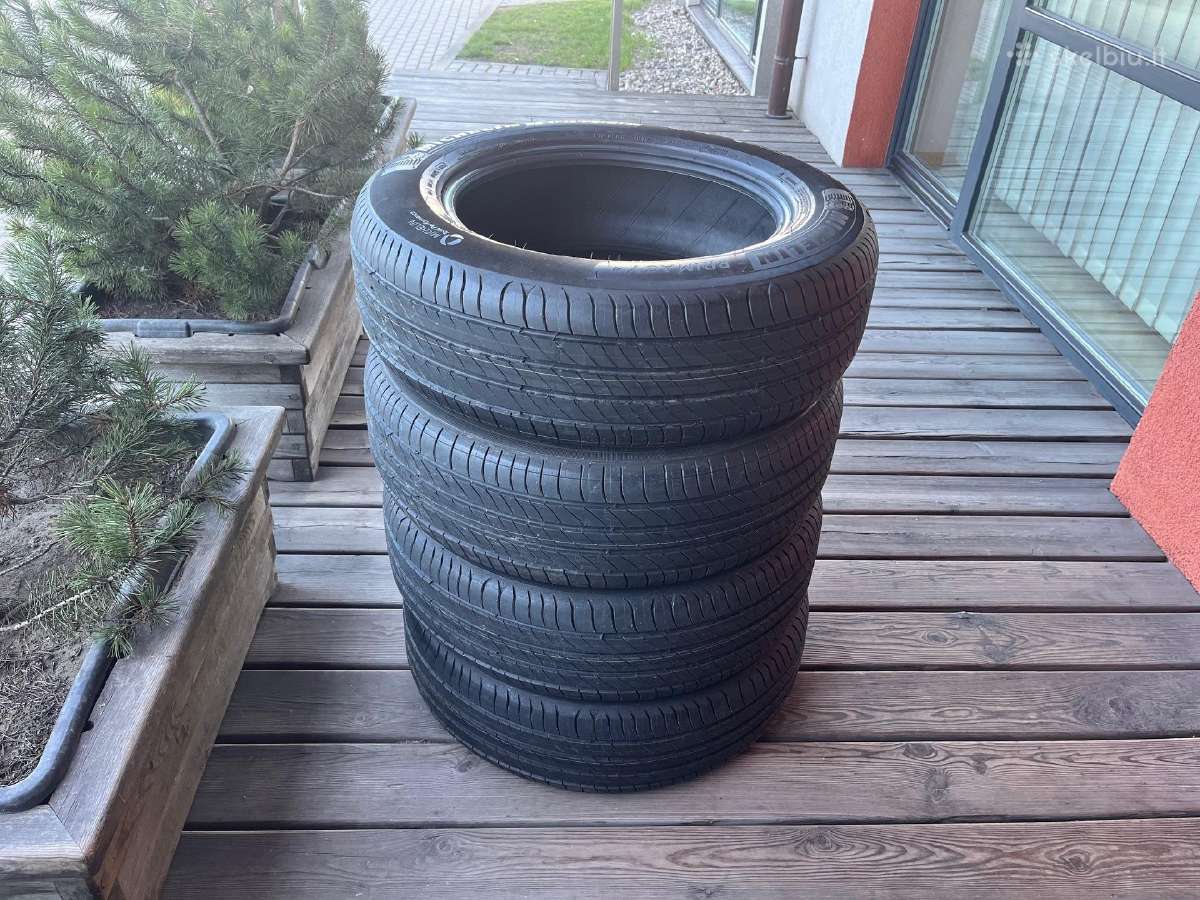 Naujos Premium klasės padangos Michelin Primacy 4