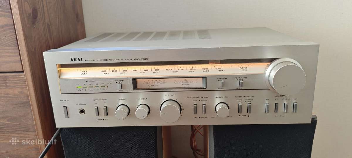 Akai Aa-r30