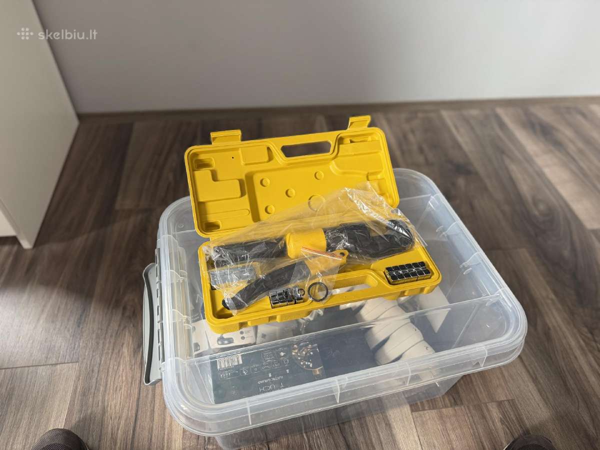 Hidraulinis presas elektros kabelių antgaliams