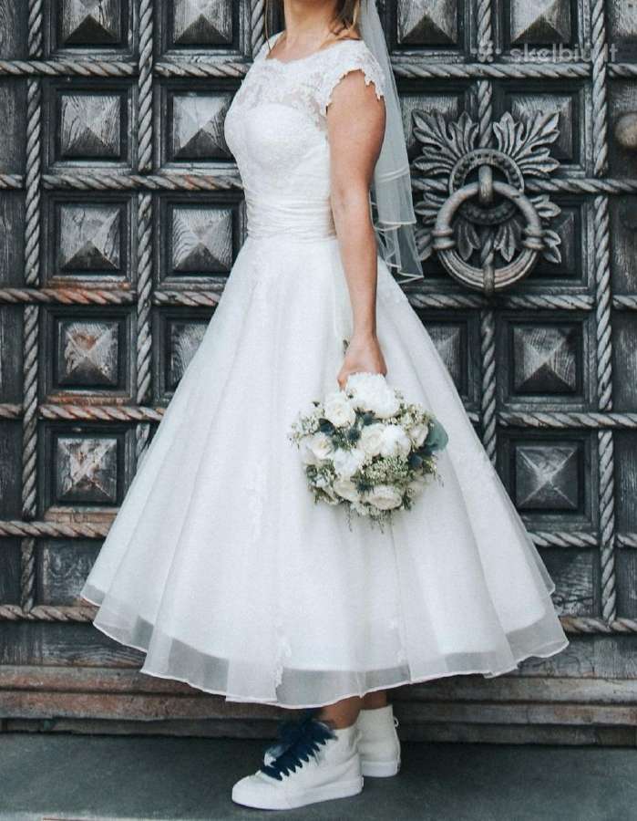 Vestuvinė suknelė