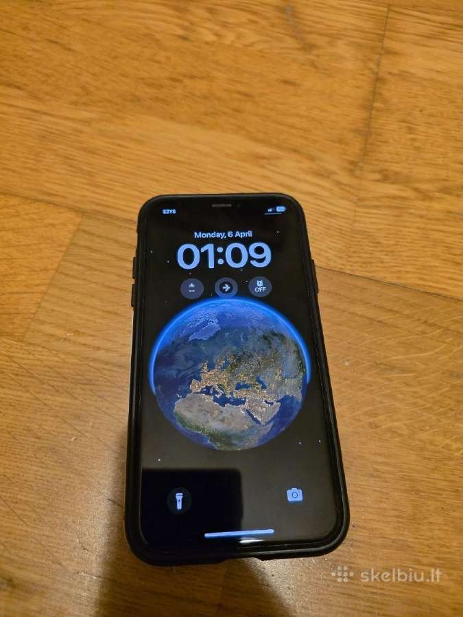 iPhone XS 64 GB