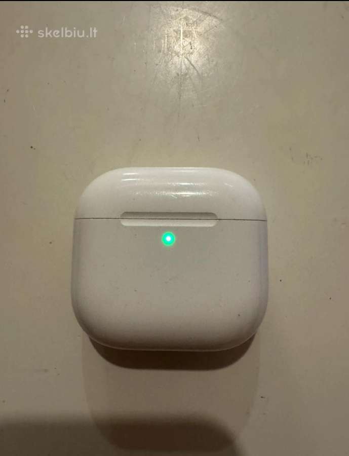 Apple airpods 4