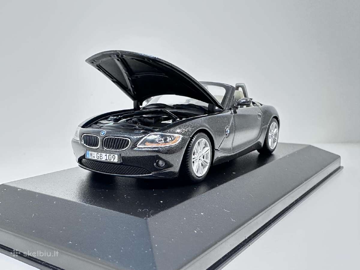 Bmw Z4 Roadster E85 1:43 Minichamps - nuotraukos Nr. 3