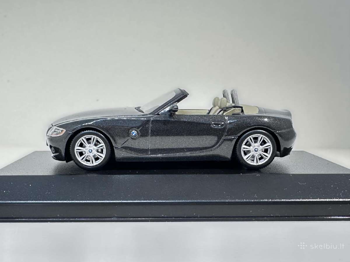 Bmw Z4 Roadster E85 1:43 Minichamps - nuotraukos Nr. 5