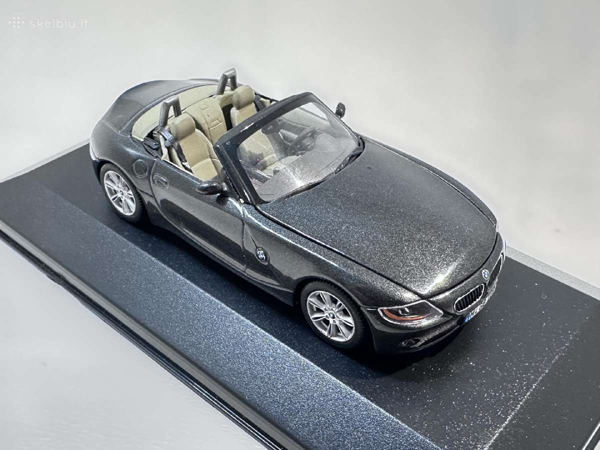 Bmw Z4 Roadster E85 1:43 Minichamps - nuotraukos Nr. 7