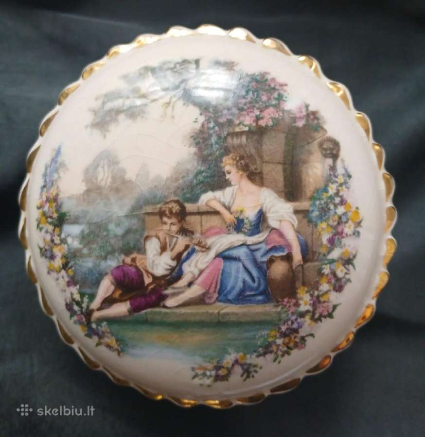 Vintažinis Kaiser porcelain Oro gaiviklio dežutė