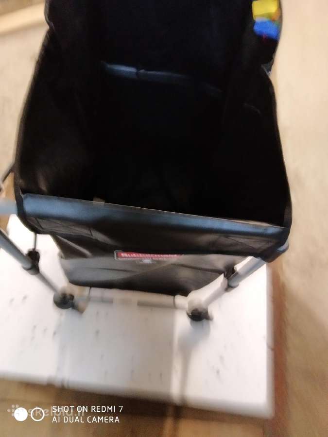 Rubbermaid sulankstomas vežimėlis 150 l. - nuotraukos Nr. 14