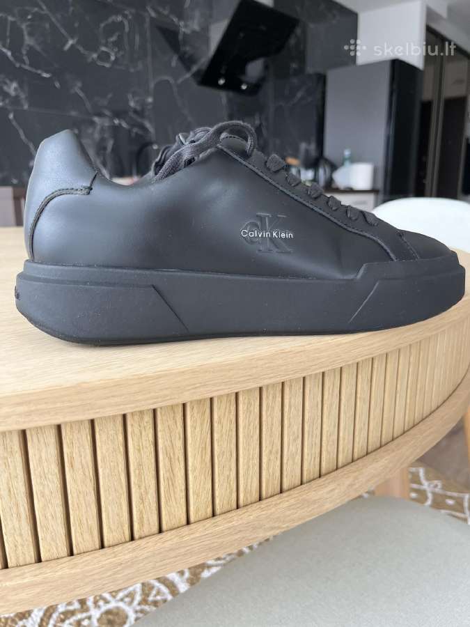 Kedai calvin klein