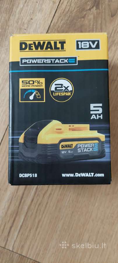 Dewalt Baterija su garantija.