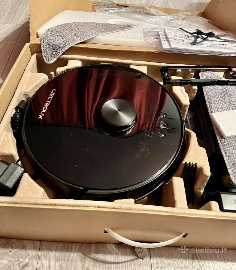 Robotas dulkių siurblys Liectroux Xr500