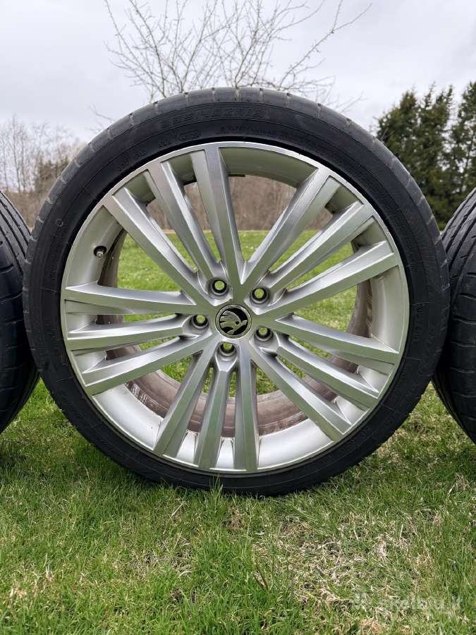 R19 Škoda ratlankiai - nuotraukos Nr. 6