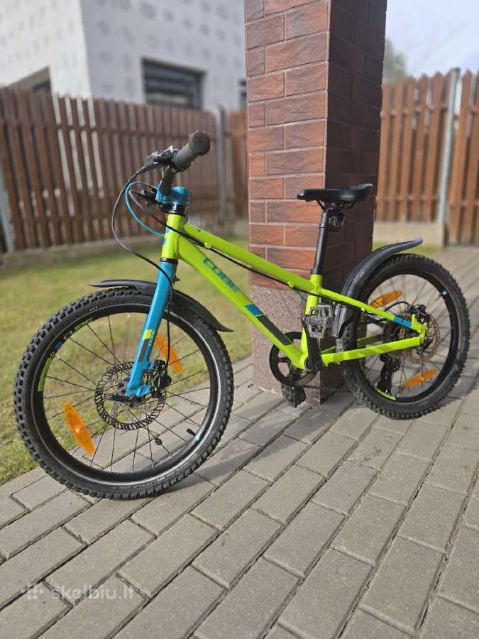 Parduodu naudotą vaikišką dviratį Cube Race.