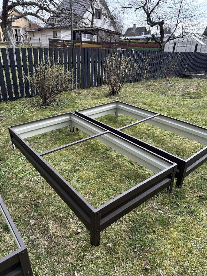Pakeltos Skardines Lysvės ir Komposto dėžės - nuotraukos Nr. 8