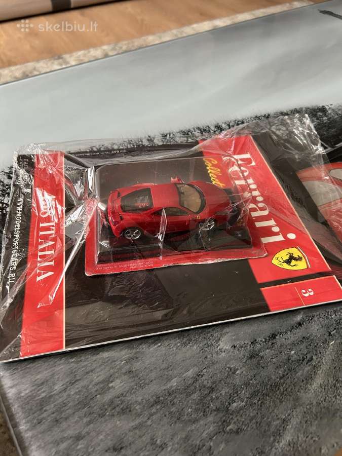 Ferari 458 Italia modeliukas 1:43