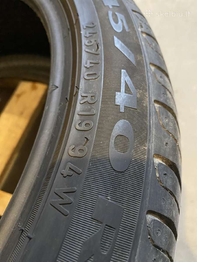 Goodyear Excelence Rf 2 vnt. + Pirelli cinturato/