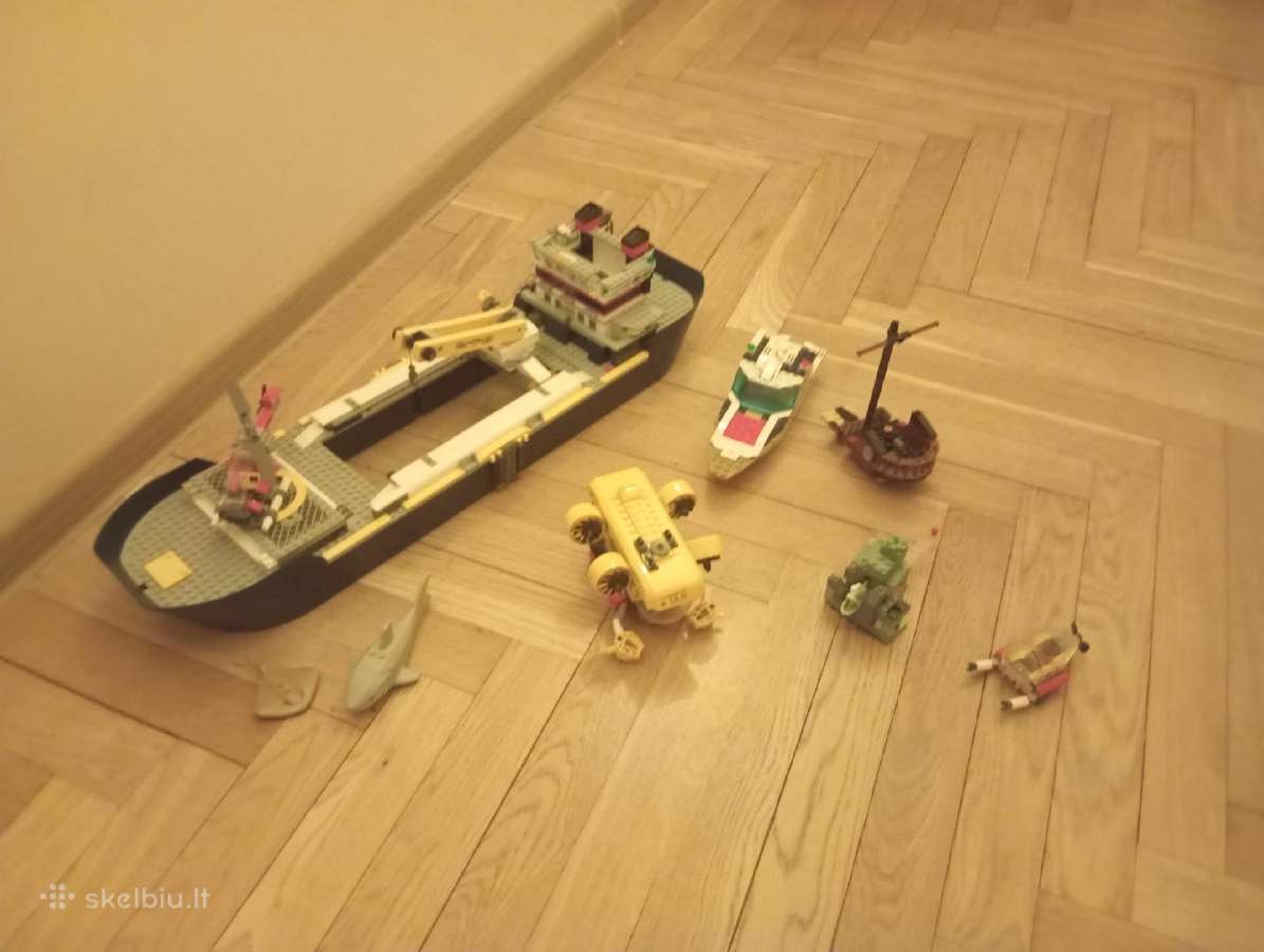 3 skirtingu lego rinkiniai bendra kaina