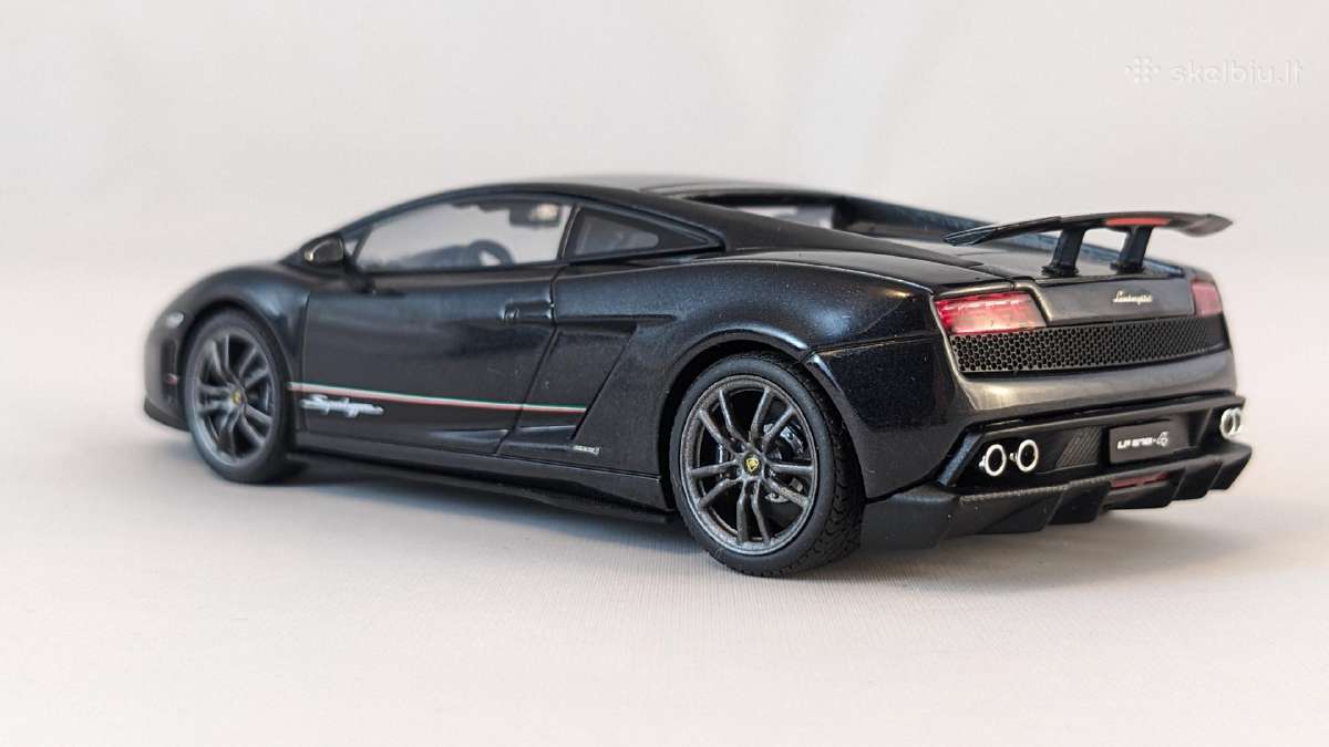 1/43 modeliukai Lamborghini Gallardo Superleggera - nuotraukos Nr. 9