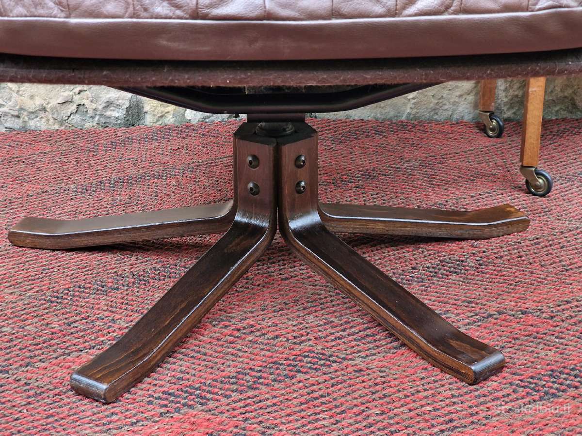 Vintažinis mid century modern odinis fotelis - nuotraukos Nr. 8