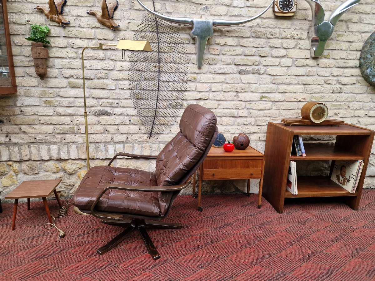Vintažinis mid century modern odinis fotelis - nuotraukos Nr. 17