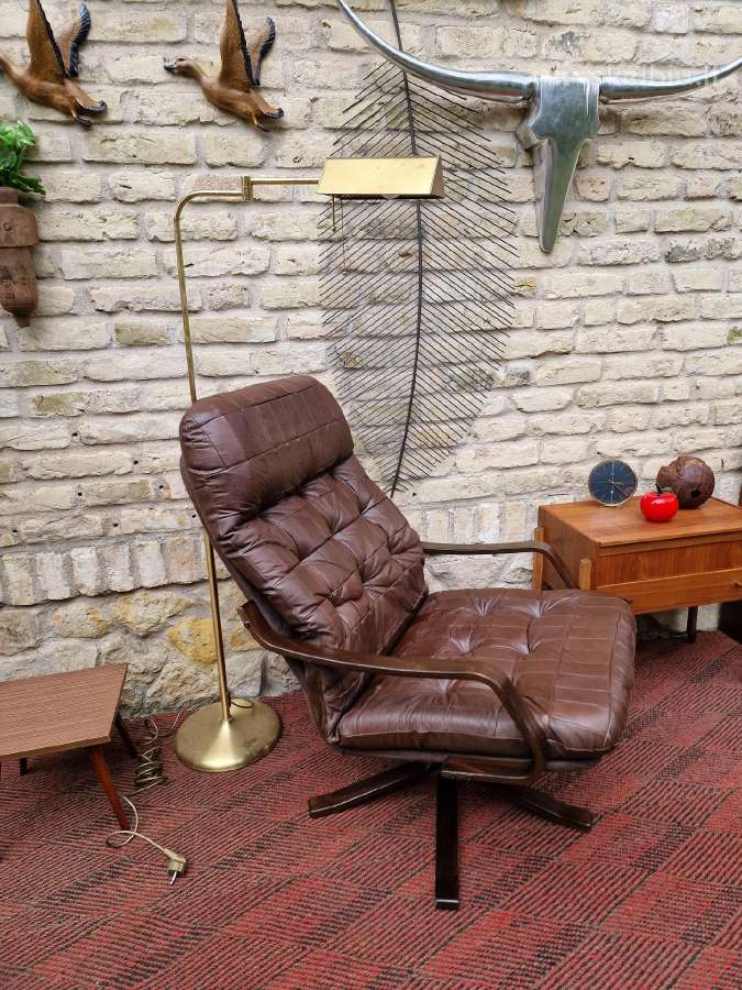 Vintažinis mid century modern odinis fotelis - nuotraukos Nr. 23