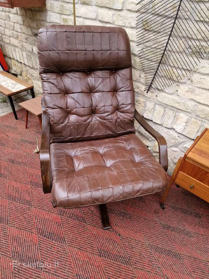 Vintažinis mid century modern odinis fotelis - nuotraukos Nr. 25