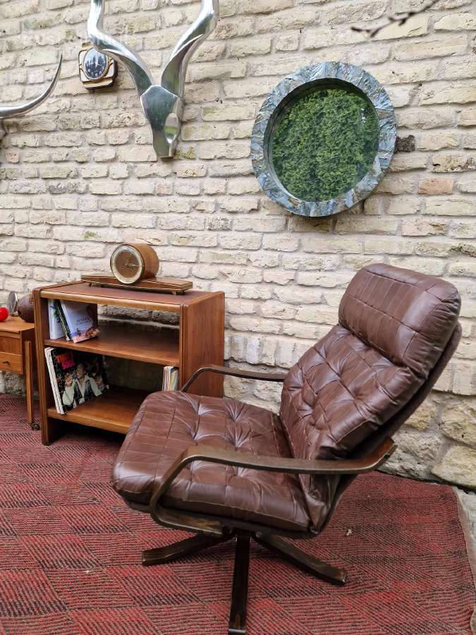 Vintažinis mid century modern odinis fotelis - nuotraukos Nr. 28