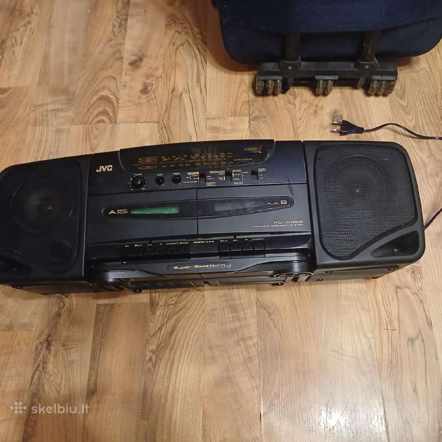 JVC audio magnetafonas veikiantis