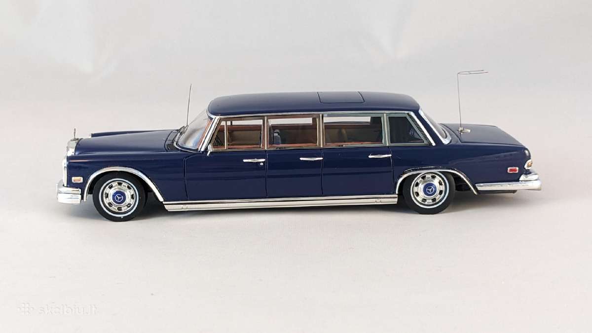 1/43 modeliukai MB 600 W100 pullman 1969 E.presley - nuotraukos Nr. 2