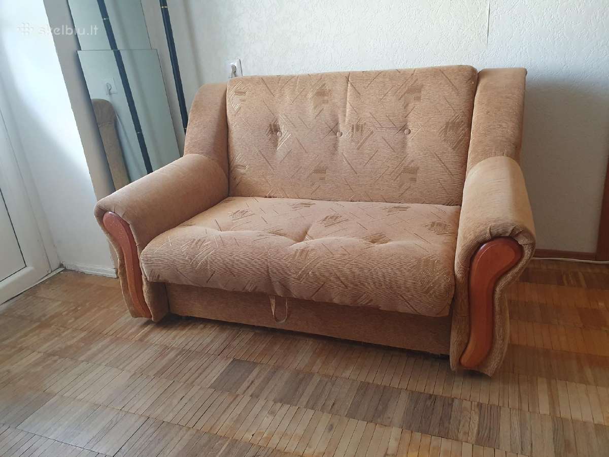 Sofa-lova su pataline deze