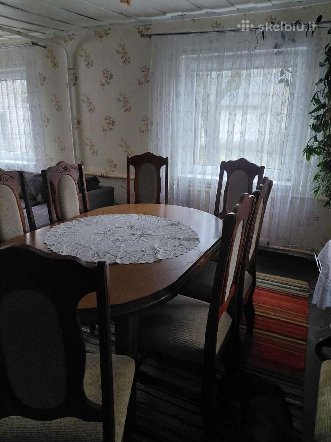 Ąžuolinis svetainės stalas