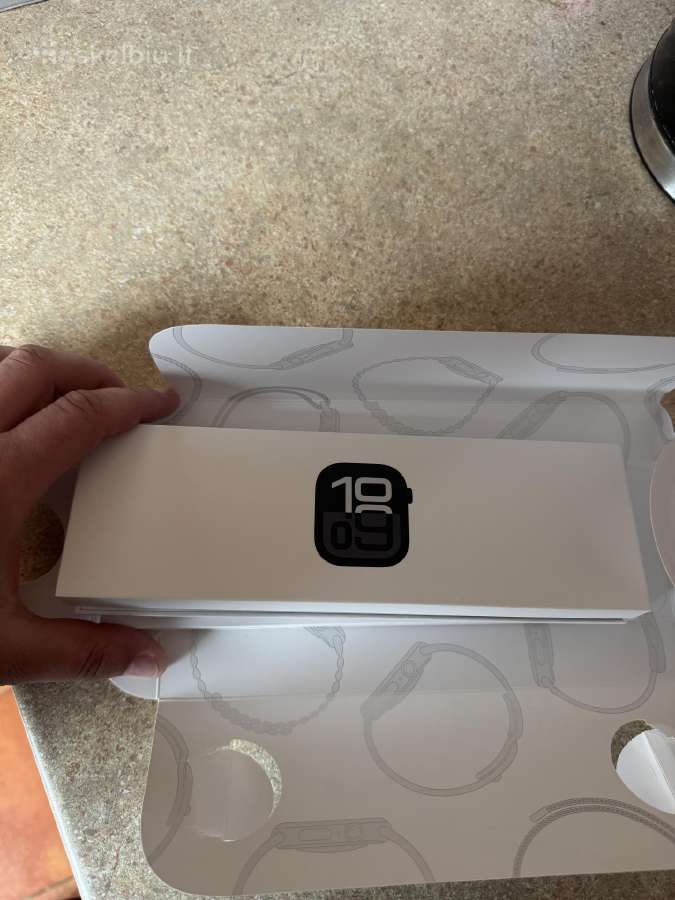 Apple watch series 10