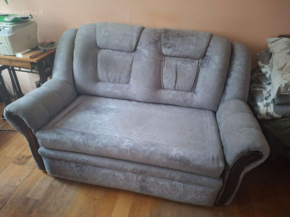 Sofa-lova.