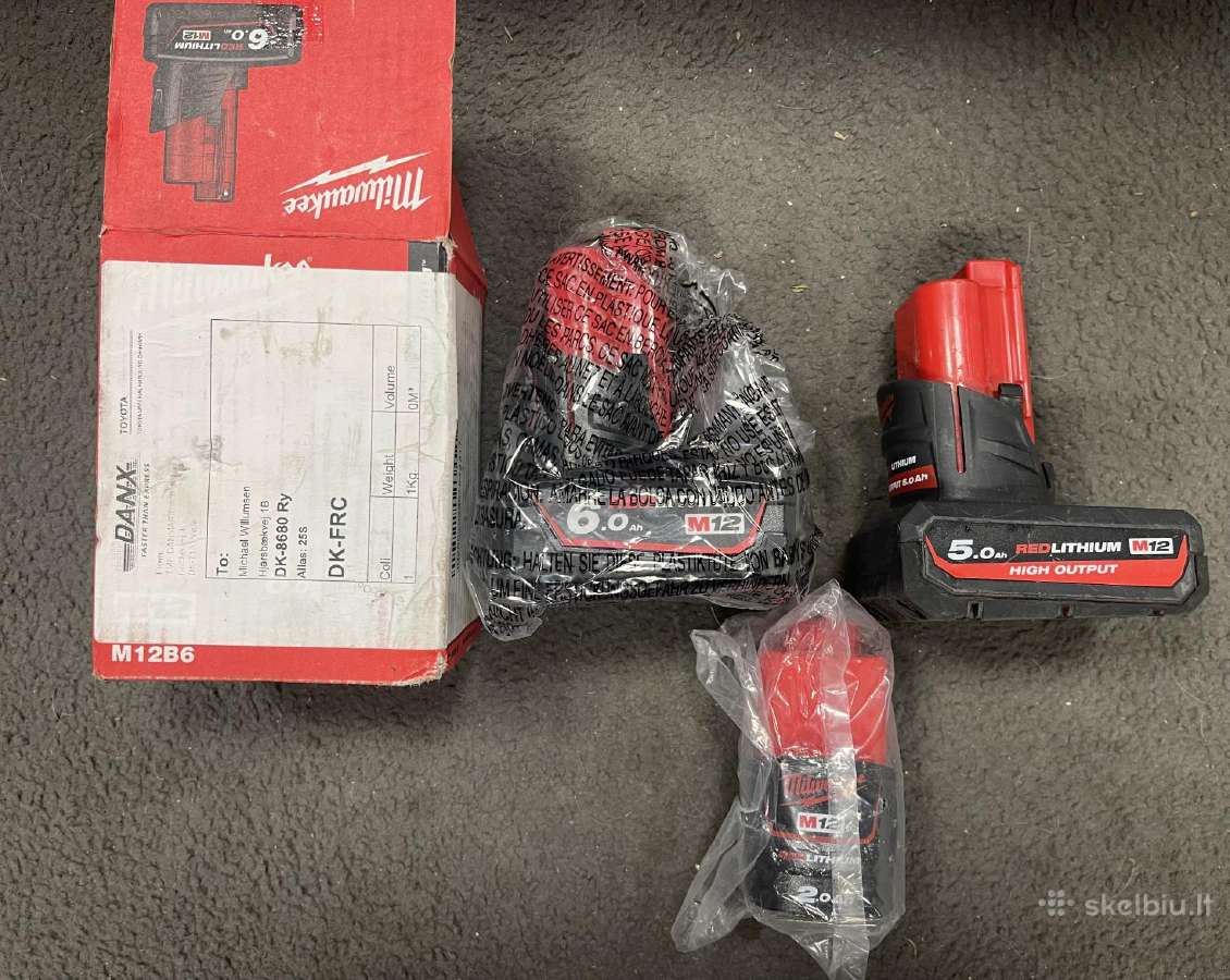 Milwaukee, Dewalt baterijos