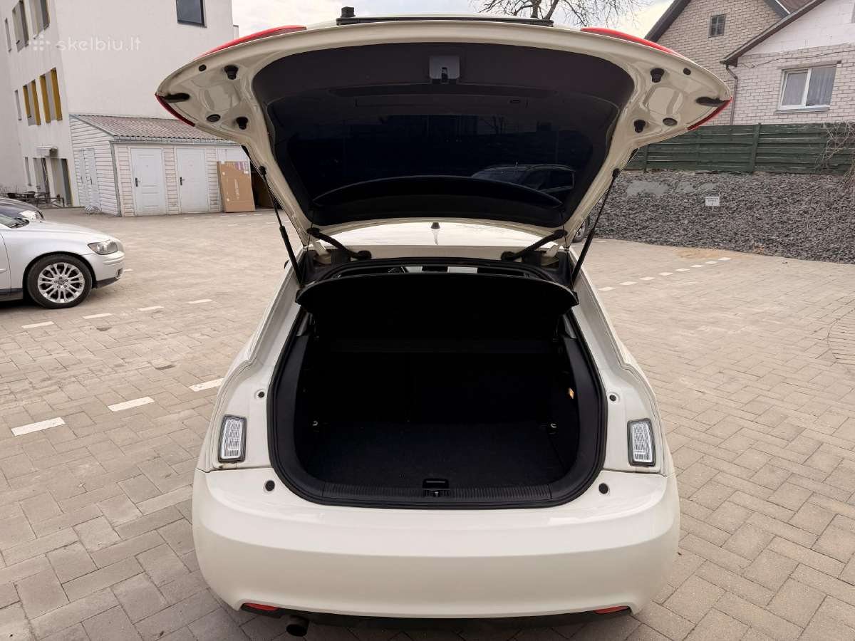 Audi A1 2010m. benzinas 1.2l 63kw - nuotraukos Nr. 11