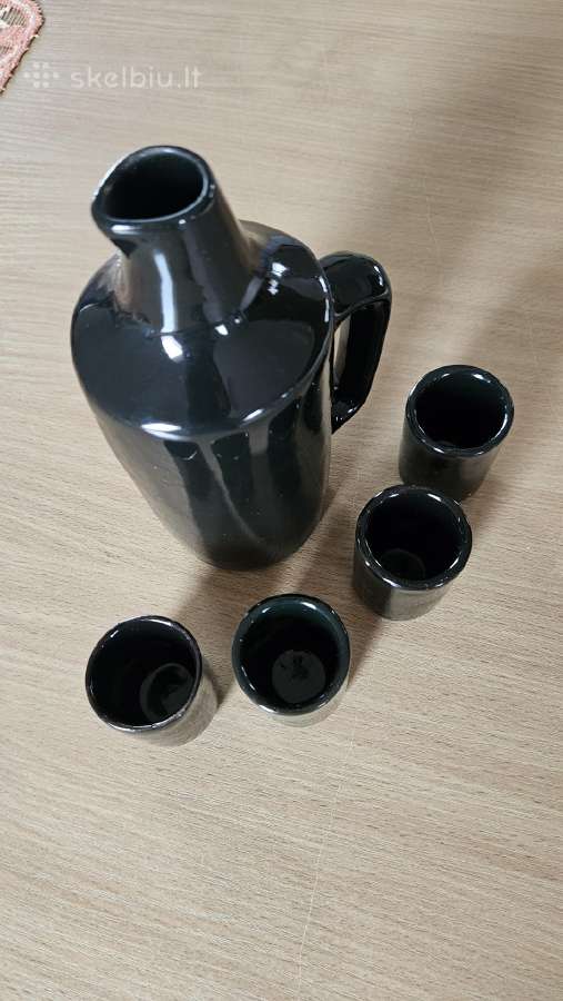 Molinis komplektas.