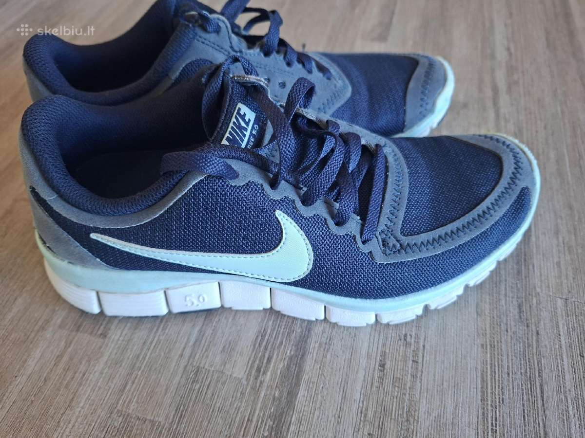 Nike kedukai 36 dydžio berniukui - nuotraukos Nr. 2