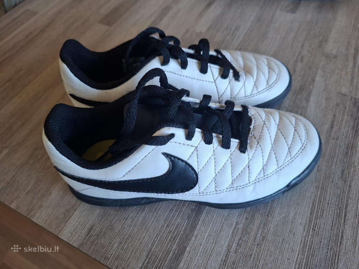 Nike kedukai berniukui 31 dydžio - nuotraukos Nr. 2