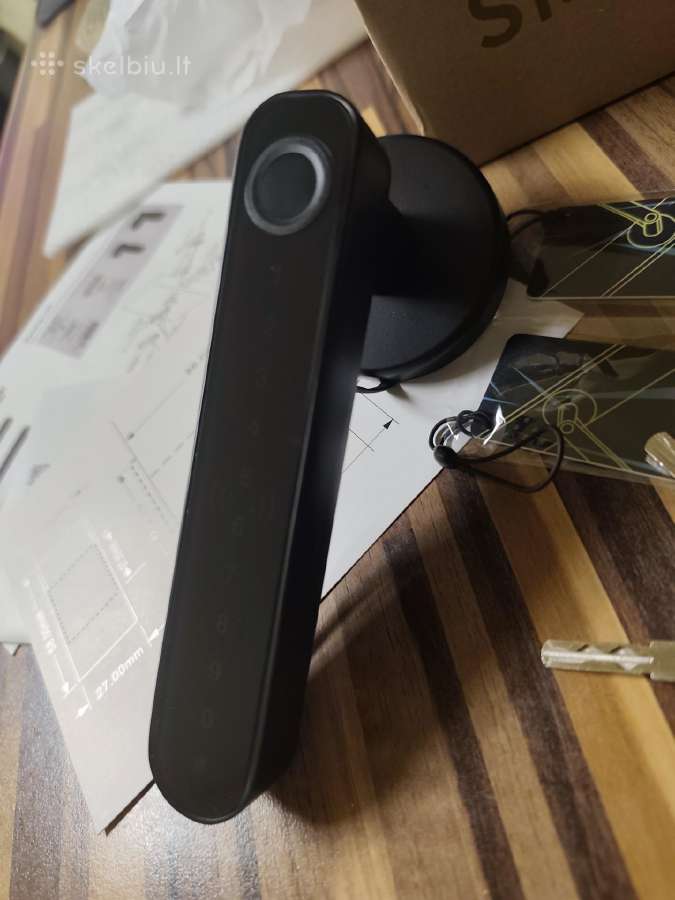 Išmanioji elektroninė Tuya spyna-spraktukas durims