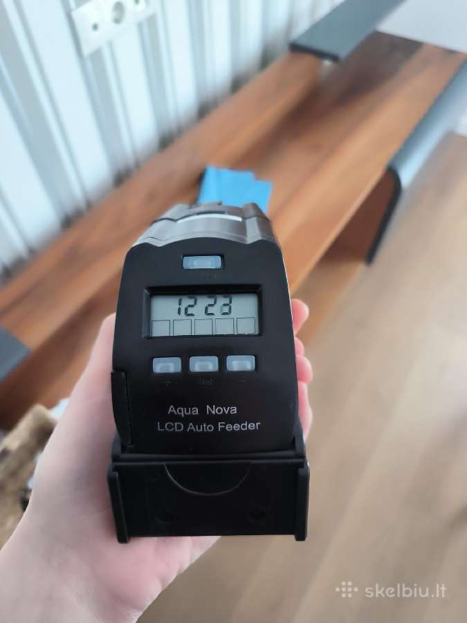 Automatinė žuvų šėryklėlė