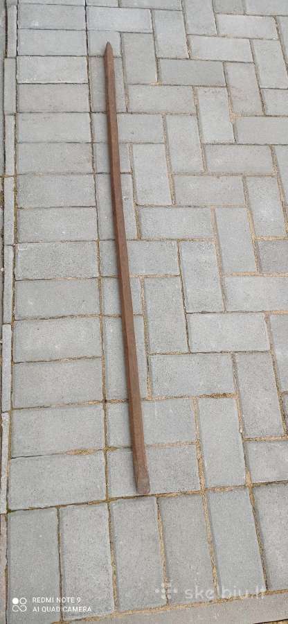 Metalinis laužtuvas (Vievyje)