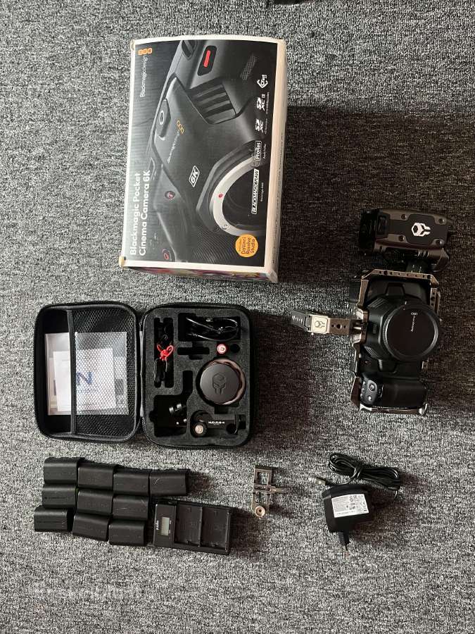 Blackmagic Pocket 6k + Nucleus-n handle module