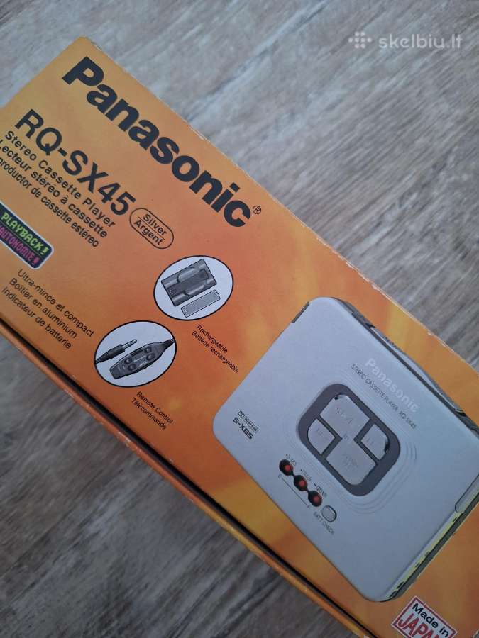 Panasonic ausinukas plejeris