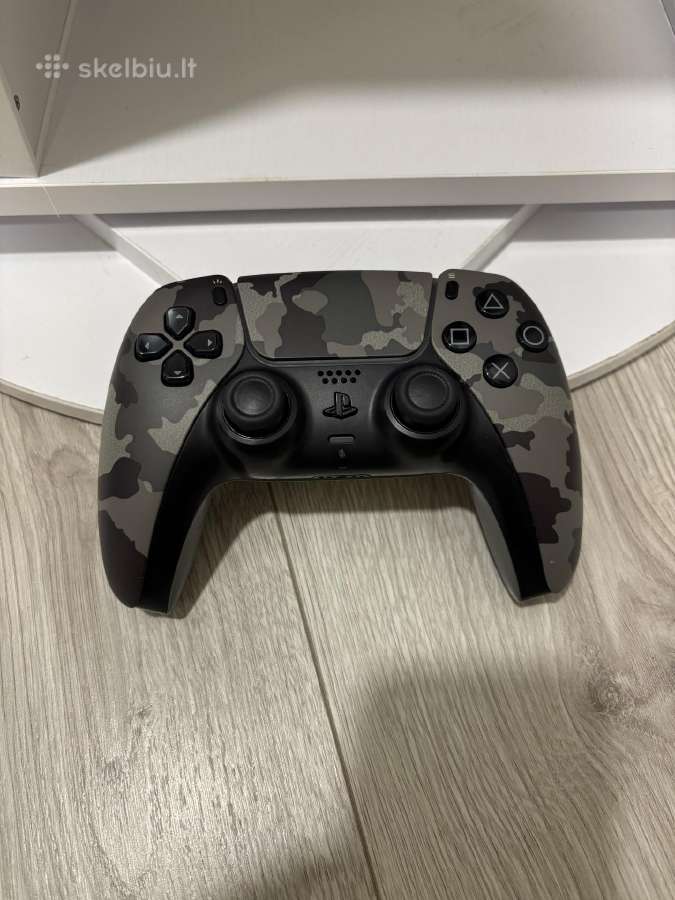 Ps5 kareiviškas (camo) pultelis