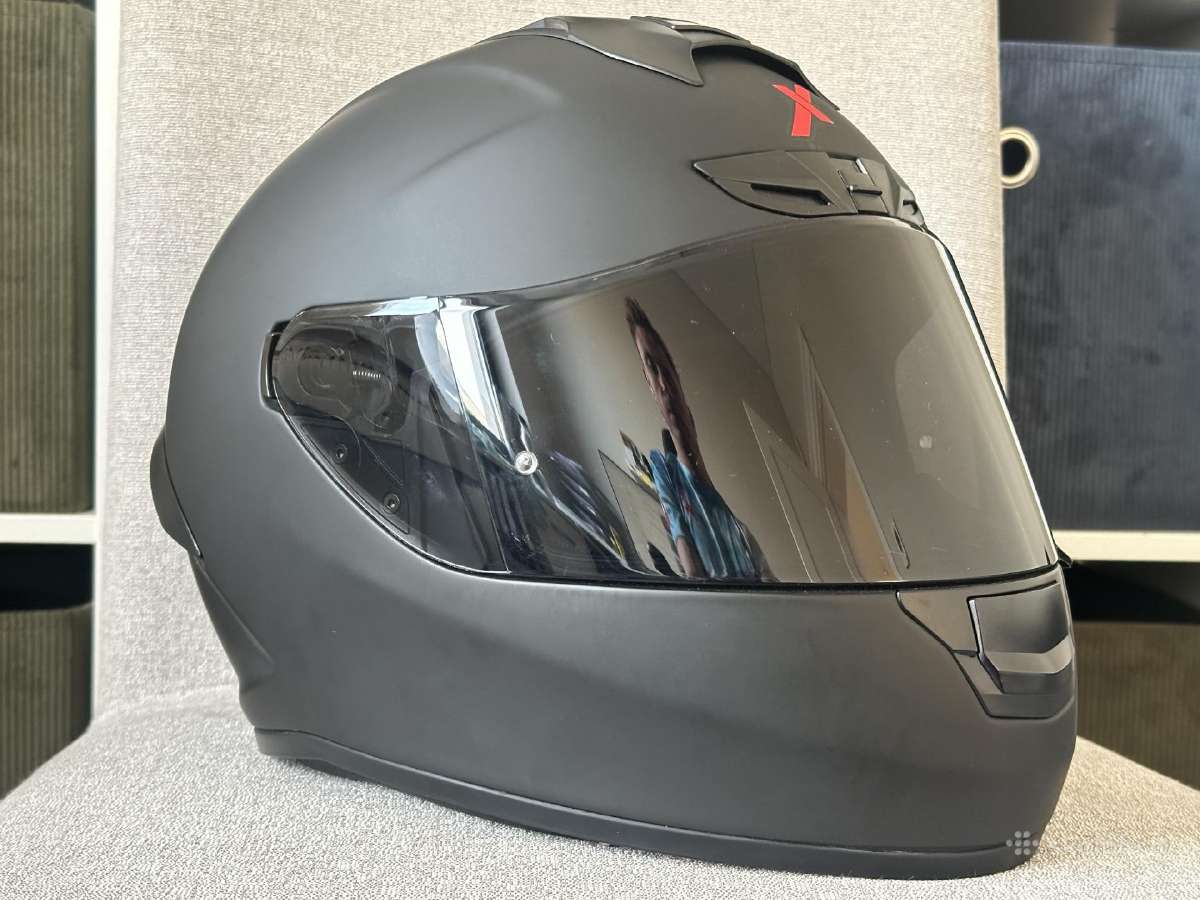 Motociklo šalmas Dexter Black Mat M ir L Dydžiai - nuotraukos Nr. 2