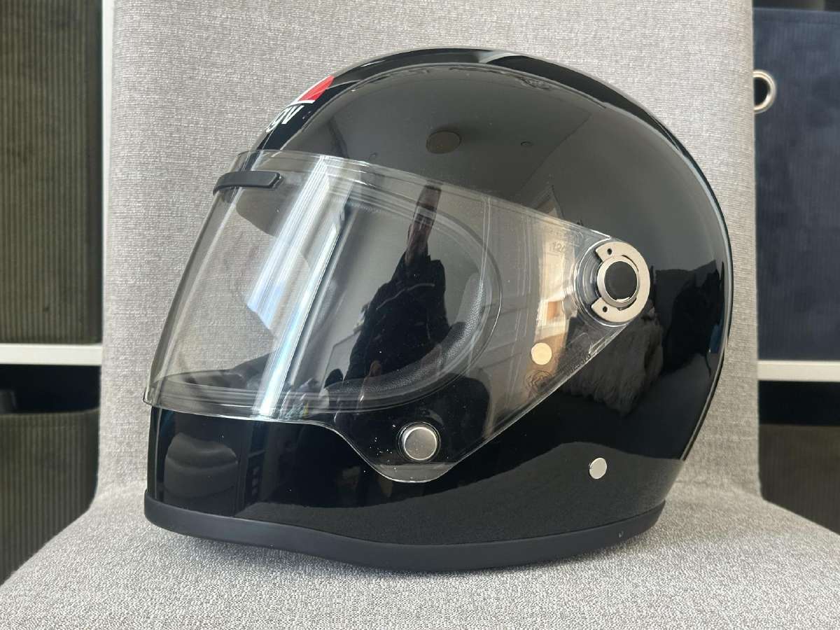 Retro motociklo šalmas Agv dydis Ms (56)