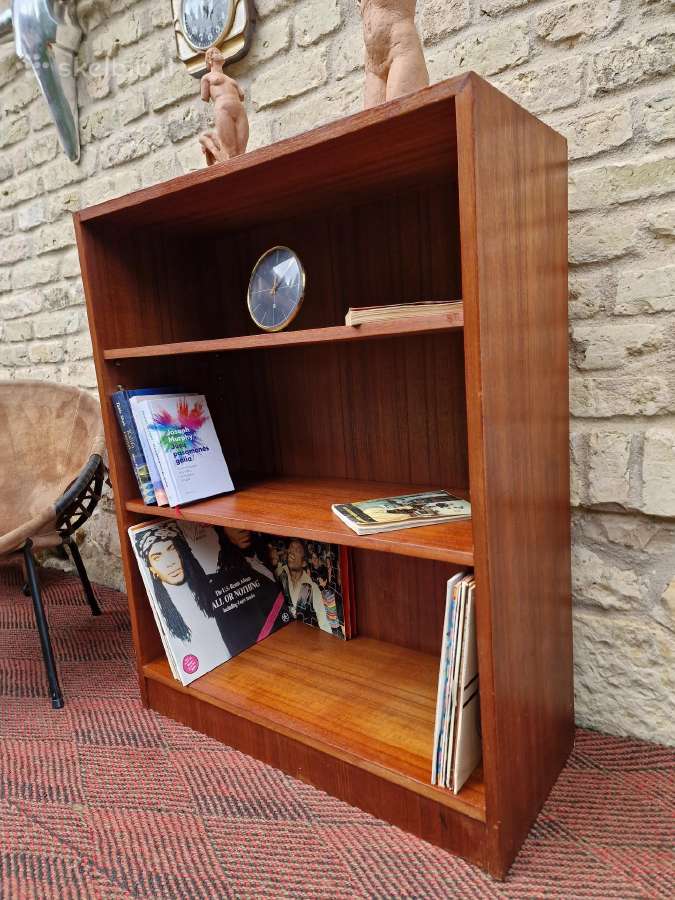 Vintažinė mid century tikmedžio knygų lentyna - nuotraukos Nr. 14