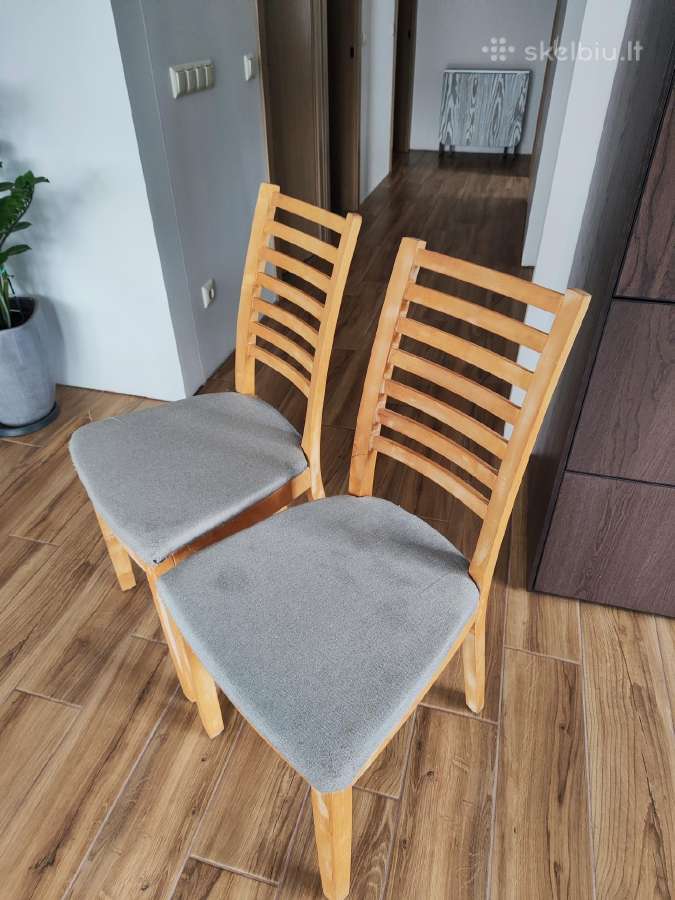 Balinto ąžuolo kėdės