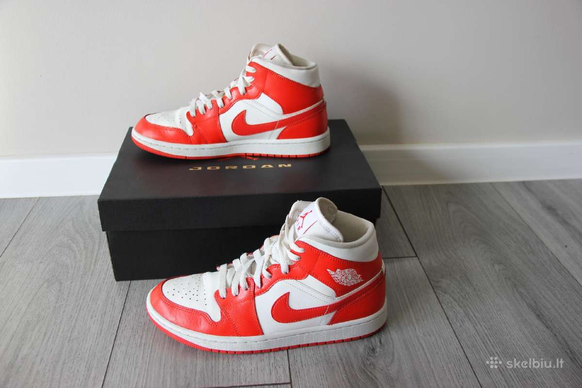 Jordan 1 Mid 41d