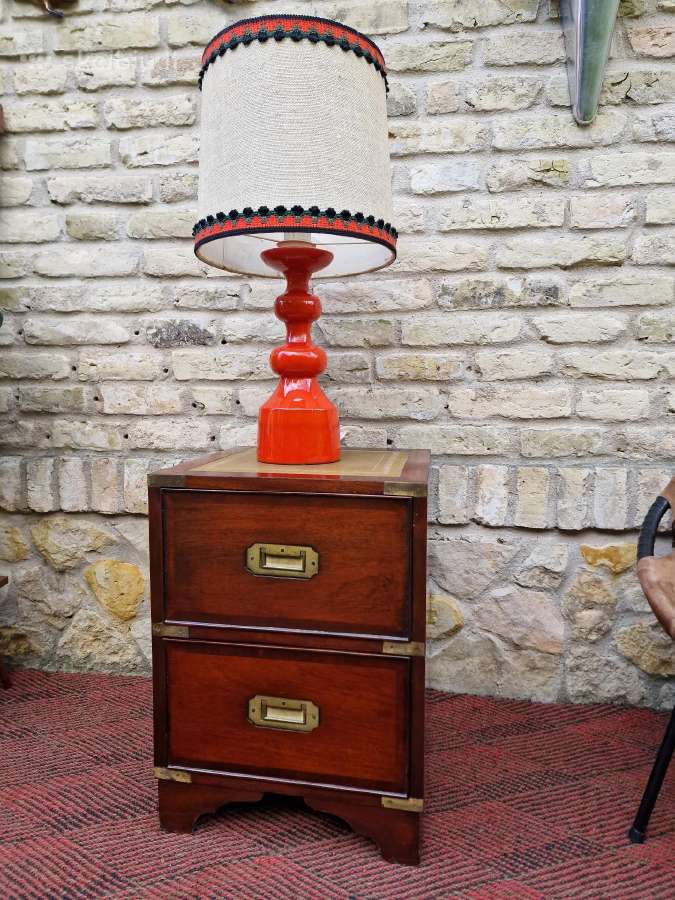 Vintažinė mid century raudonmedžio masyvo komodėlė - nuotraukos Nr. 21